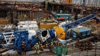 Crane roboh dari pangkalnya. Menurut media lokal, kecelakaan itu terjadi sekitar pukul 10.00 pagi waktu setempat. Derek itu jatuh menimpa sejumlah kontainer kemudian jatuh menimpa pekerja konstruksi.