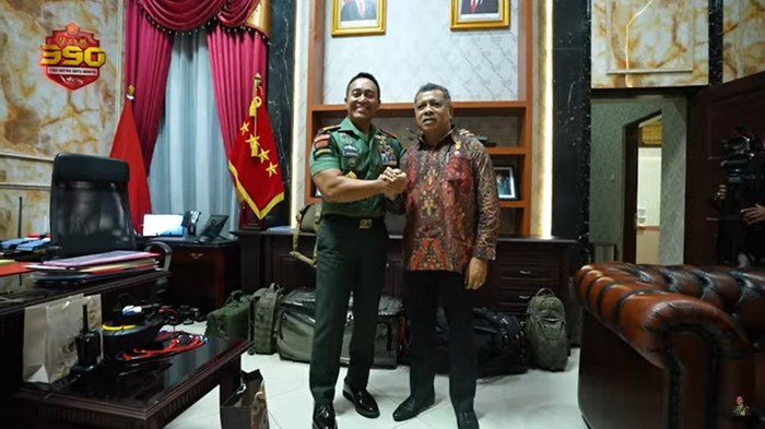 Panglima TNI Jenderal Andika Perkasa dan Eurico Guterres (dok. Channel Youtube Panglima TNI Jenderal Andika Perkasa)