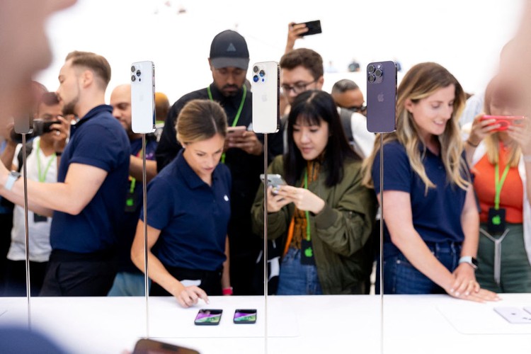 Peluncuran iPhone 14 Peluncuran iPhone 14