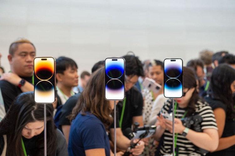 Peluncuran iPhone 14 Peluncuran iPhone 14