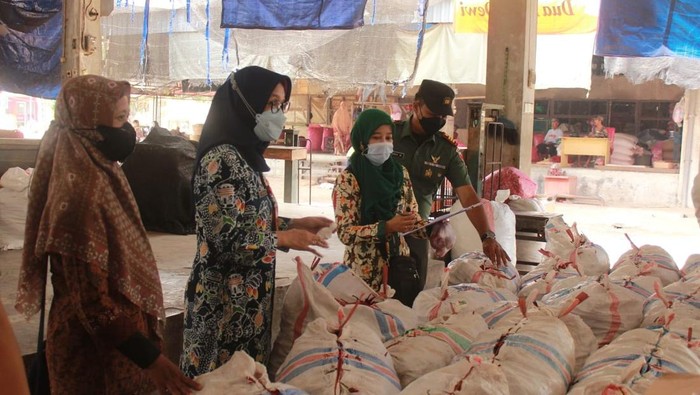 Peninjauan Harga Pangan di Kediri