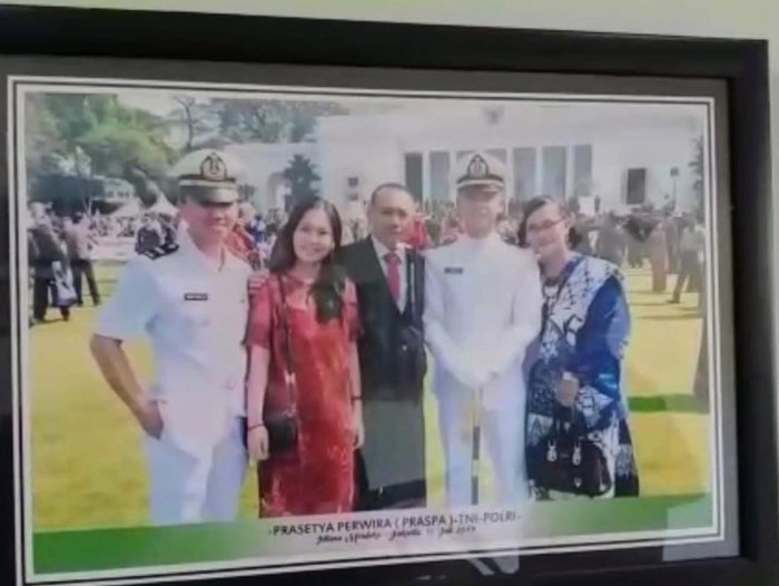 pilot pesawat bonanza Lettu Laut (P) Judistira Eka Permady