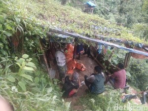 Tim SAR Sempat Sulit Evakuasi 4 Penambang Emas Ilegal Tewas di Bengkulu