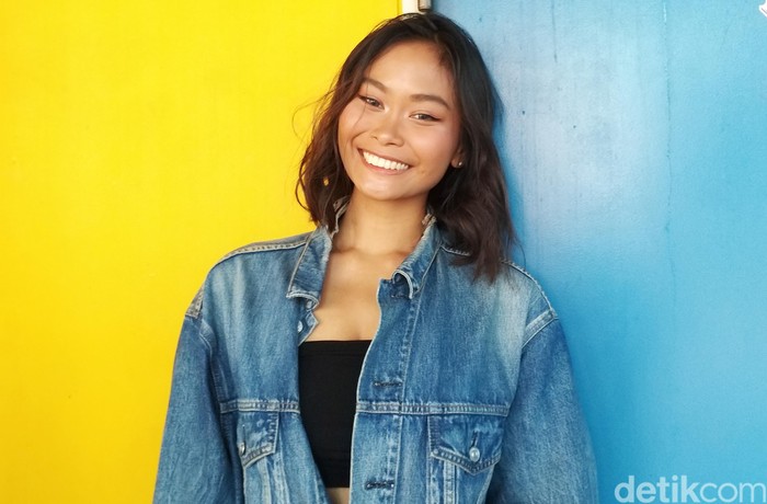 Sarah Tumiwa
