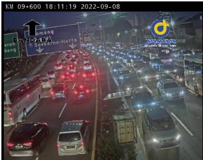 Screenshot CCTV Tol Dalam Kota via aplikasi Travoy