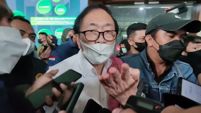 Surya Darmadi usai Sidang di Pengadilan Tipikor Jakarta