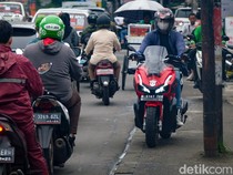 YouTuber Dikepung Ojol, Perlukah Kita Tegur Pemotor Lawan Arus?