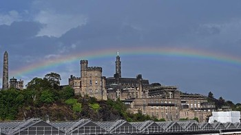 Wafatnya Ratu Elizabeth II berselang sekitar 17 bulan setelah kepergian suami tercinta, Pangeran Philip Duke of Edinburgh pada 9 April 2021. Foto: Anadolu Agency via Getty Images/Anadolu Agency
