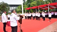 Diharapkan oleh Kepala BP2MI kepada pejabat yang dilantik hari ini, untuk senantiasa mewujudkan rasa syukur kepada Tuhan Yang Maha Esa, melalui kinerja  yang baik, profesional, dan rasa tanggung jawab yang tinggi dalam mengabdikan diri kepada negara, khususnya dalam melayani penempatan dan pelindungan bagi para Pekerja Migran Indonesia. Berikanlah secara penuh hati untuk rakyat, untuk negara ini, terlebih untuk Pekerja Migran Indonesia (PMI).