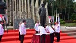 13 Pejabat BP2MI Dilantik di Tugu Proklamasi