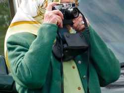 Cekrek! Mengenang Ratu Elizabeth II yang Hobi Fotografi