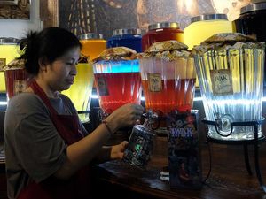 Ketika Arak Bali Jadi Souvenir G20