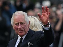 Aksesi Charles Jadi Raja Inggris Digelar, Apa Bedanya dengan Penobatan?