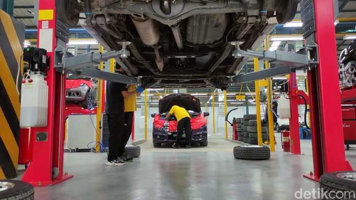 Carsome meresmikan Certified Lab atau fasilitas rekondisi mobil bekas di Gudang Balrich Logistics Blok M, Cilincing, Jakarta Utara.