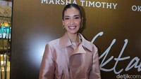 Marsha Timothy memerankan karakter Ambar yang dulu dimainkan Ayu Azhari. (Foto: Palevi/detikcom) 