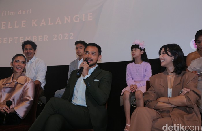 Cast film Noktah Merah Perkawinan