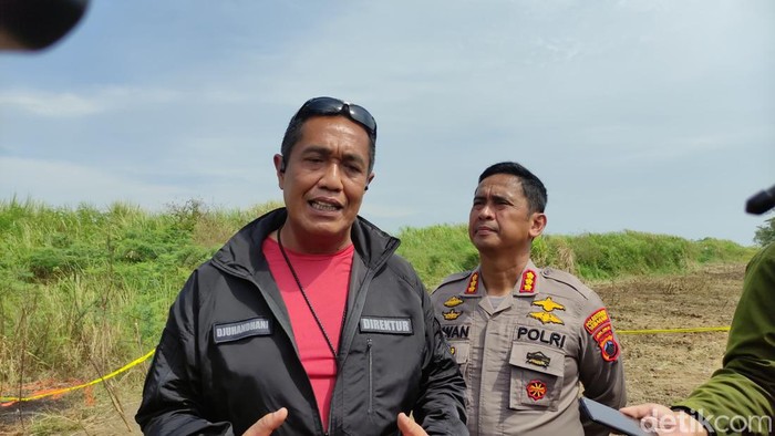 Direskrimum Polda Jateng Kombes Djuhandhani Rahardjo Puro di lokasi penemuan mayat terbakar diduga PNS Bapenda Semarang, Jumat (9/9/2022).