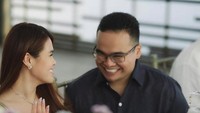 Fritz Hutapea dan Chen Giovani terlihat sangat bahagia. Foto: dok. Instagram Fritz Hutapea