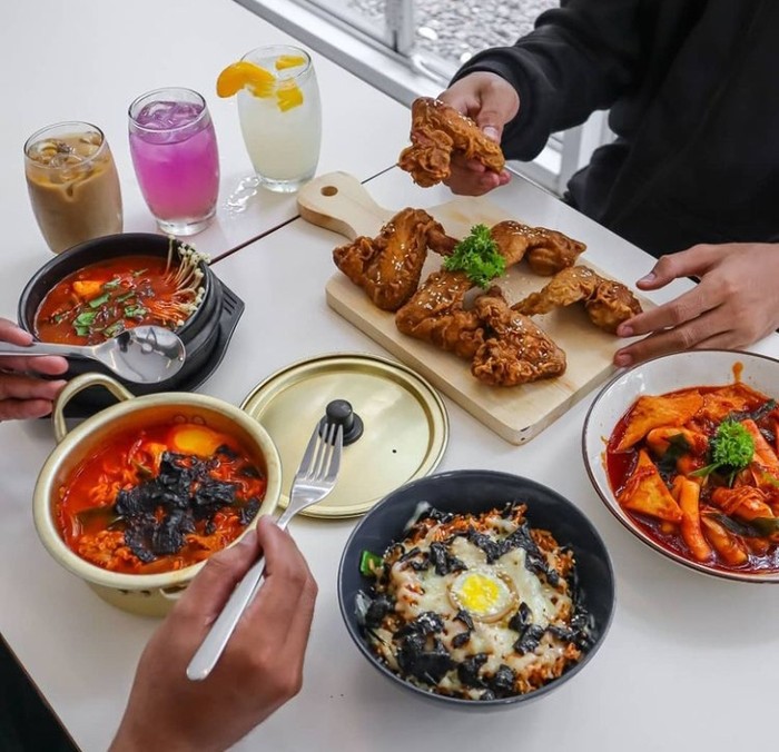 Chingudeul! 5 Kafe Korea Instagramable di Bogor Ini Cocok Untuk Hangout