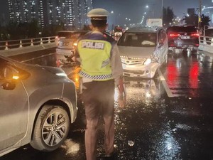 Polisi Ungkap Penyebab Kecelakaan Maut Tewaskan Lansia di Tol Jelambar