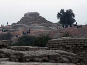 Banjir Pakistan Rusak Kota Kuno Mahenjo-daro