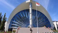 Bangunan kantor gubernur NTT yang berbentuk sasando.