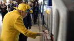Mengenang Sang Ratu Saat Sidak Proyek Komuter Elizabeth Line
