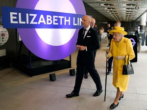 Ratu Elizabeth II Wafat September, Wariskan Jalur Kereta Elizabeth Line