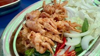 Selain gurita, Nolda Pocha juga punya dakbal alias ceker ayam bumbu Korea (Rp 59.000). Cara masaknya juga sama dengan Nakji-bokkeum.