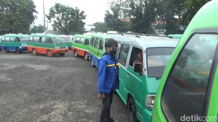Organda di Subang naikan ongkos imbas harga BBM naik.