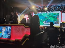Potret Keseruan Nonton Langsung MPL ID S10 di MPL Arena