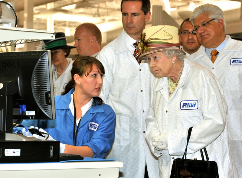 Ratu Elizabeth BlackBerry