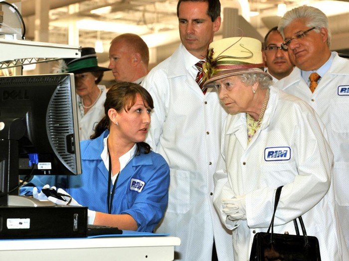 Ratu Elizabeth BlackBerry