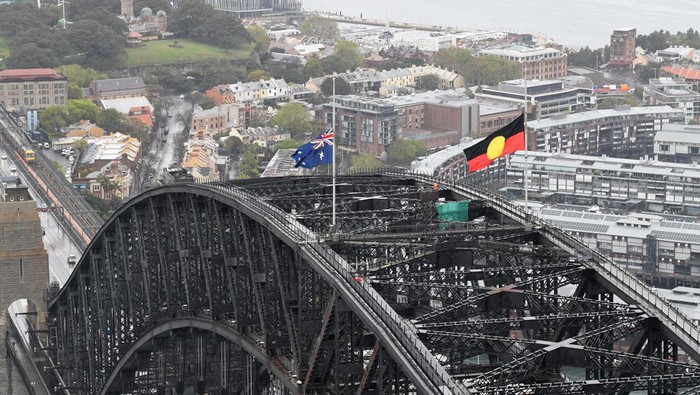 SYDNEY, AUSTRALIA - SEPTEMBER 09: A portrait of Queen Elizabeth II is displayed at St. Andrew's Cathedral on September 09, 2022 in Sydney, Australia. Queen Elizabeth II died at Balmoral Castle in Scotland aged 96 on September 8, 2022, and is survived by her four children, Charles, Prince of Wales, Anne, Princess Royal, Andrew, Duke Of York and Edward, Duke of Wessex. Elizabeth Alexandra Mary Windsor was born in Bruton Street, Mayfair, London on 21 April 1926. She married Prince Philip in 1947 and acceded the throne of the United Kingdom and Commonwealth on 6 February 1952 after the death of her Father, King George VI. Queen Elizabeth II was the United Kingdom's longest-serving monarch. (Photo by Mark Metcalfe/Getty Images)