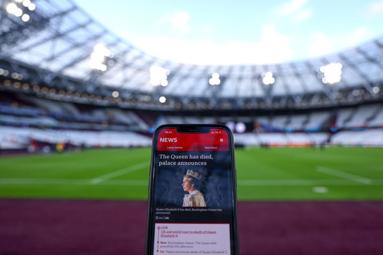 Ratu Elizabeth II wafat diabadikan ponsel