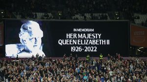 Ratu Elizabeth Meninggal Dunia, Juga Ada Duka di Lapangan Bola