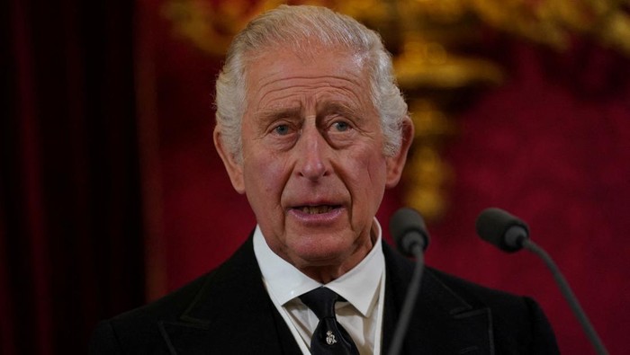 BRITAIN-ROYALS/QUEEN-KING-PROCLAMATION Britain's King Charles III speaks during the Accession Council at St James's Palace, where he is formally proclaimed Britain's new monarch, following the death of Queen Elizabeth II, in London, Britain September 10, 2022. Jonathan Brady/Pool via REUTERS