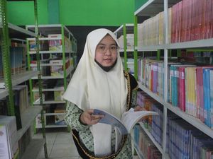 Moncer! Siswi Asal Sidoarjo Raih 90 Medali Olimpiade Matematika