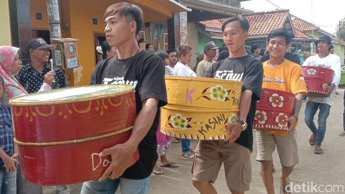 Festival Tenong di Jatibarang, Indramayu Festival Tenong di Jatibarang, Indramayu