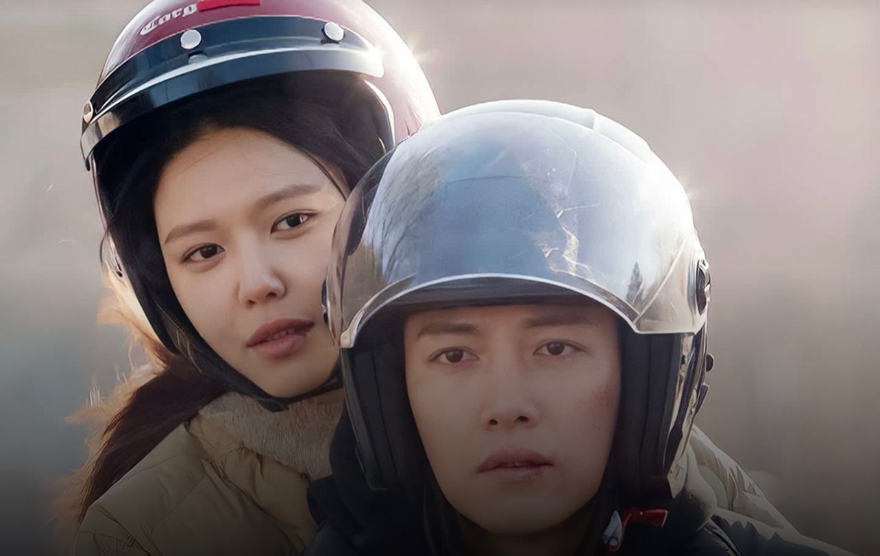 Helm Cargloss retro di drama Korea