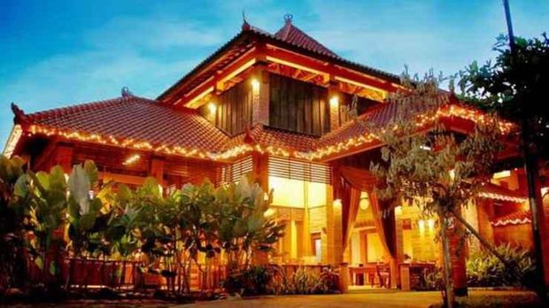 Hotel bintang 3 harga Rp 300 ribuan di Pangandaran.