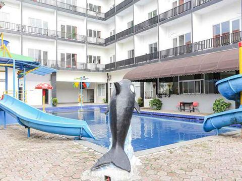 Hotel bintang 3 harga Rp 300 ribuan di Pangandaran.
