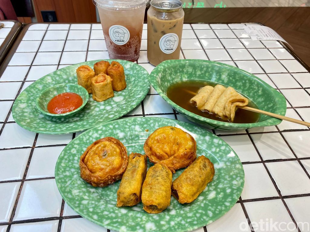 Iruum Foodcourt Hadirkan Suasana Kantin Korea, Menunya Bikinan Jun Chef!