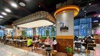 Kepada detikfood (8/9), Hun selaku Direktur Operasional Iruum mengatakan, Iruum itu sebenarnya bahasa Korea. Artinya dalam bahasa Indonesia mewujudkan. Jadi Iruum itu berharap kalau customer datang ke Iruum terasa lagi di Korea.