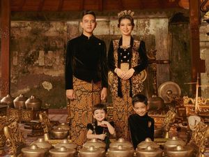 8 Potret Terbaru Keluarga Gibran Rakabuming, Pemotretan dengan Adat Jawa