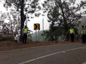 Identitas Lengkap Korban Tewas dan Luka Insiden Jip Terjun ke Jurang Bromo
