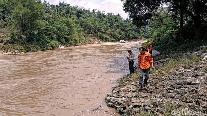 Lokasi pria terakhir kali terlihat sebelum hilang terseret arus sungai di Sukabumi