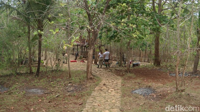 Luweng Jomblang di Kalurahan Pacarejo, Kapanewon Semanu, Kabupaten Gunungkidul, Sabtu (10/9/2022). Luweng Jomblang di Kalurahan Pacarejo, Kapanewon Semanu, Kabupaten Gunungkidul, Sabtu (10/9/2022).