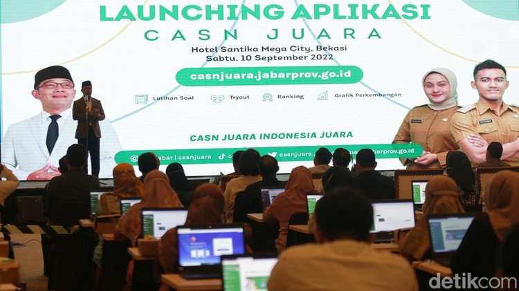 Badan Kepegawaian Daerah Provinsi Jawa Barat menginisiasi sebuah platform tryout online berbasis website yang dinamai CASN Juara.