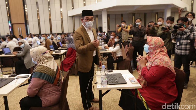 Badan Kepegawaian Daerah Provinsi Jawa Barat menginisiasi sebuah platform tryout online berbasis website yang dinamai CASN Juara.